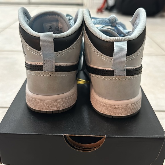 Jordan 1 mid - Picture 3 of 6